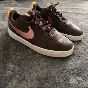 Nike Court Borough Low 2 Kids Size 7y Violet Ore Pink Glaze